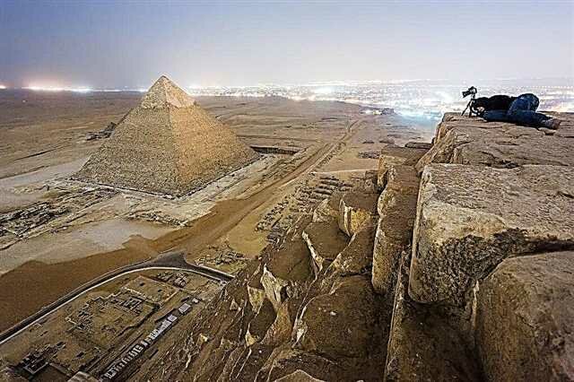 Mısır'ın Büyük Piramidine tırmanan fotoğrafçı [q & a]
